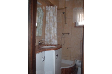 Horvātija Privát Rogoznica, Eksterjers